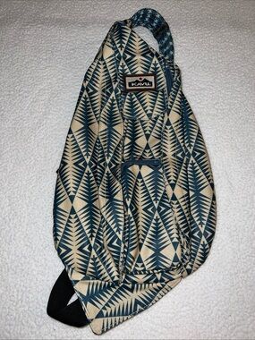 Kavu Black, Blue Tan Geometric 4 String Rope Sling Backpack Camping